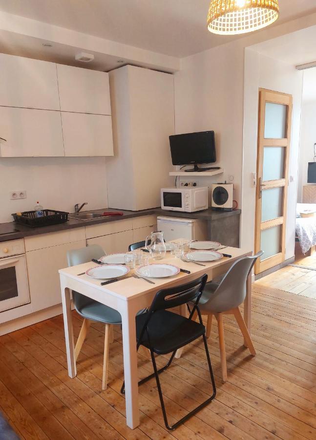 Les Belles Terrasses Dieppe ,3 Appartements , Le Vegetal De 1 A 8 Personnes , Le Tropical De 1 A 6 Personnes , Le Floral Avec Terrasse De 1 A 3 Personnes , Quartier Calme Au Stationnement Gratuit A Cote De L'Avenue Verte Exterior foto