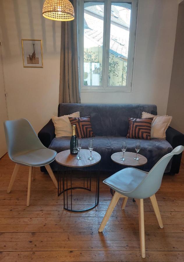 Les Belles Terrasses Dieppe ,3 Appartements , Le Vegetal De 1 A 8 Personnes , Le Tropical De 1 A 6 Personnes , Le Floral Avec Terrasse De 1 A 3 Personnes , Quartier Calme Au Stationnement Gratuit A Cote De L'Avenue Verte Exterior foto