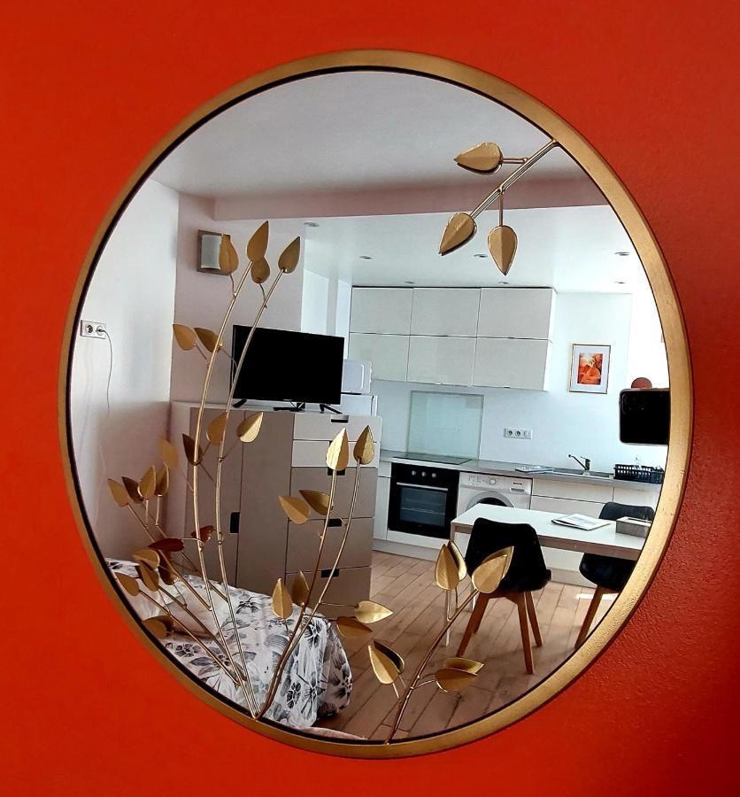 Les Belles Terrasses Dieppe ,3 Appartements , Le Vegetal De 1 A 8 Personnes , Le Tropical De 1 A 6 Personnes , Le Floral Avec Terrasse De 1 A 3 Personnes , Quartier Calme Au Stationnement Gratuit A Cote De L'Avenue Verte Exterior foto